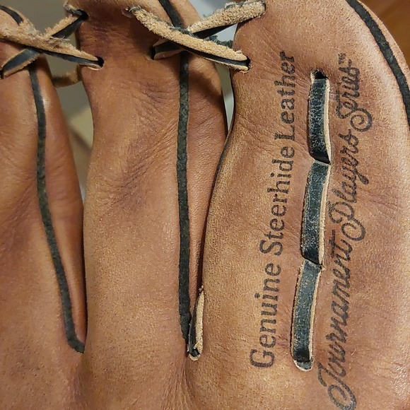 Louisville Slugger TPX1200S Baseball Glove - Picture 4 of 7
